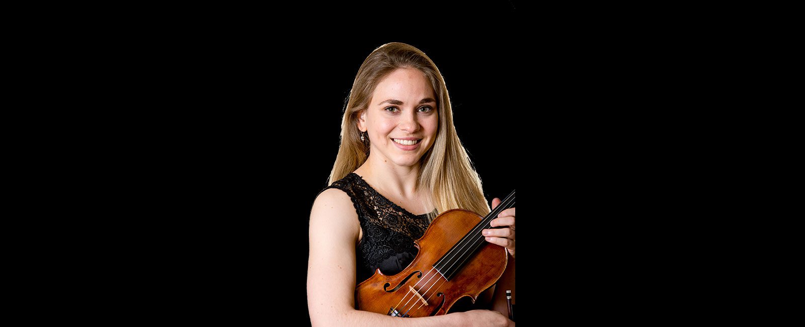 Zoe Freisberg - Violinist